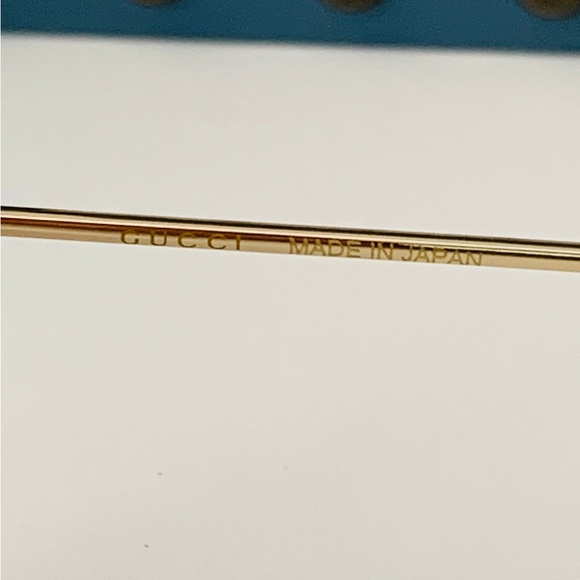 💯- New Authentic Gucci's GG1033S Oversized sunglasses - Picture 11 of 13